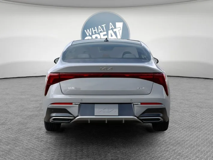 2026 Kia K5 - view 13