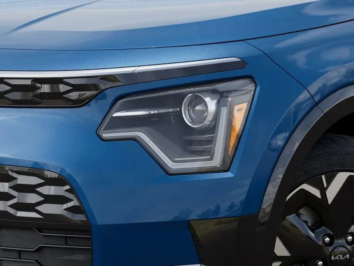 2025 Kia Niro - view 10