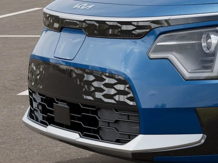 2025 Kia Niro - view 12
