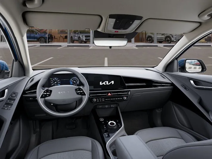 2025 Kia Niro - view 14