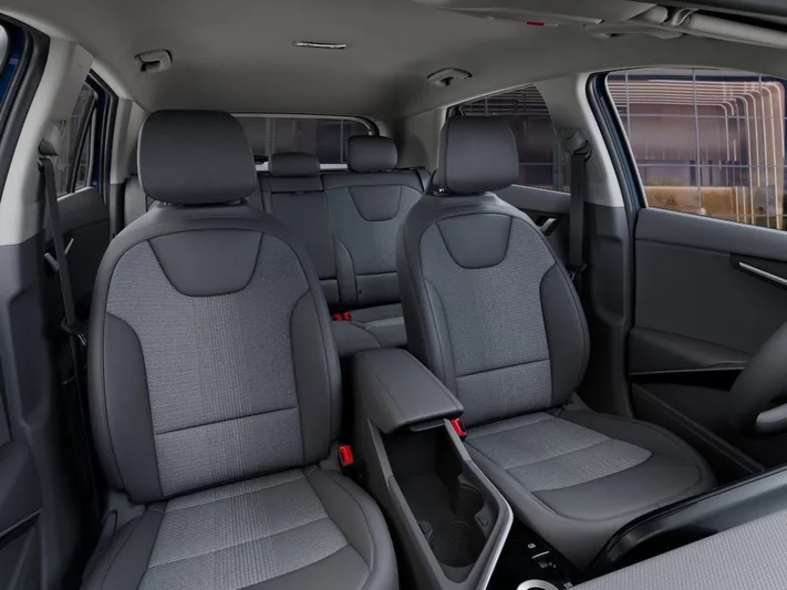 2025 Kia Niro - view 15