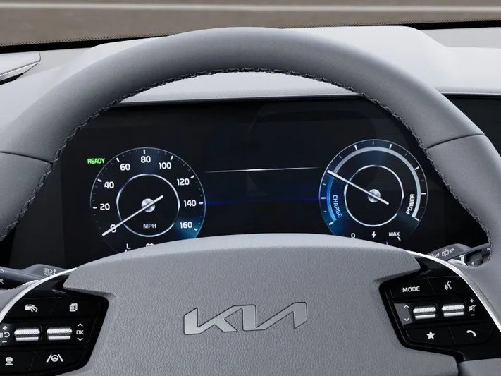 2025 Kia Niro - view 21