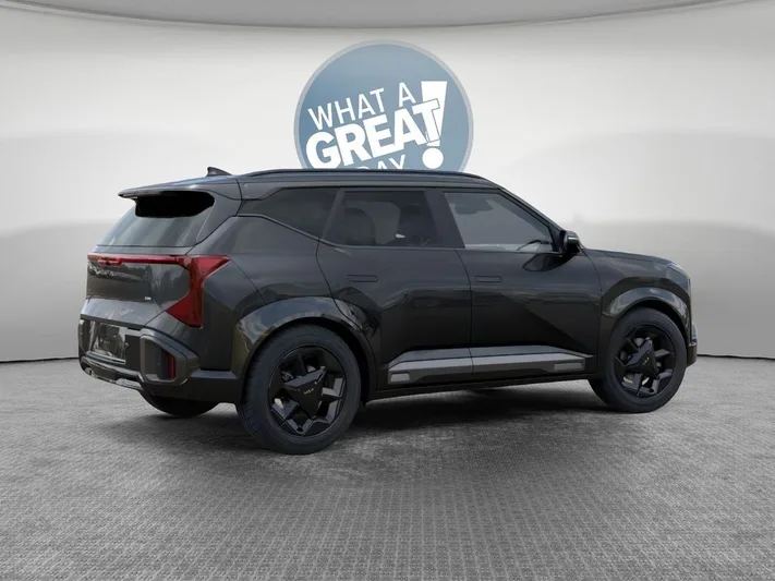2027 Kia Seltos - view 6
