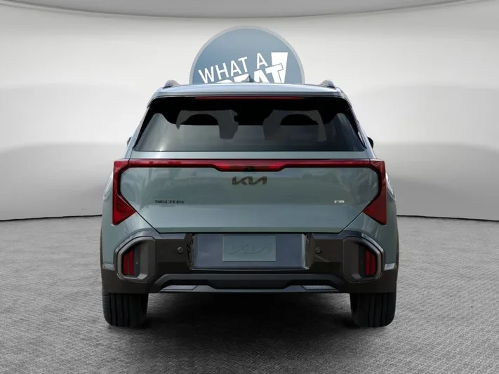 2027 Kia Seltos - view 13
