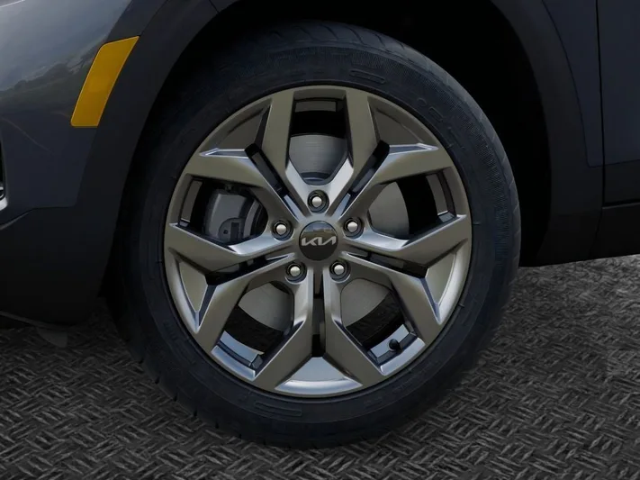 2026 Kia Seltos - view 9