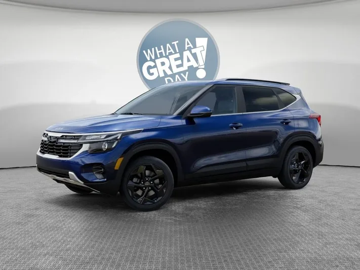 2026 Kia Seltos - view 3