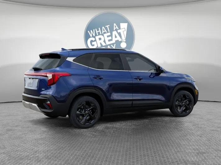 2026 Kia Seltos - view 6