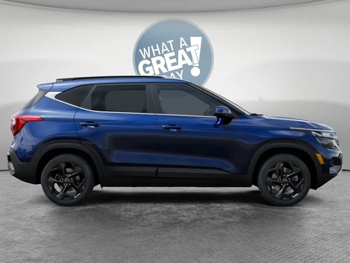 2026 Kia Seltos - view 7