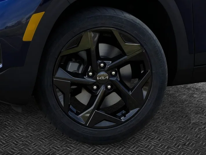 2026 Kia Seltos - view 9