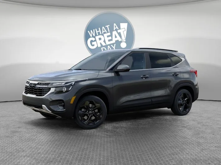 2026 Kia Seltos - view 3