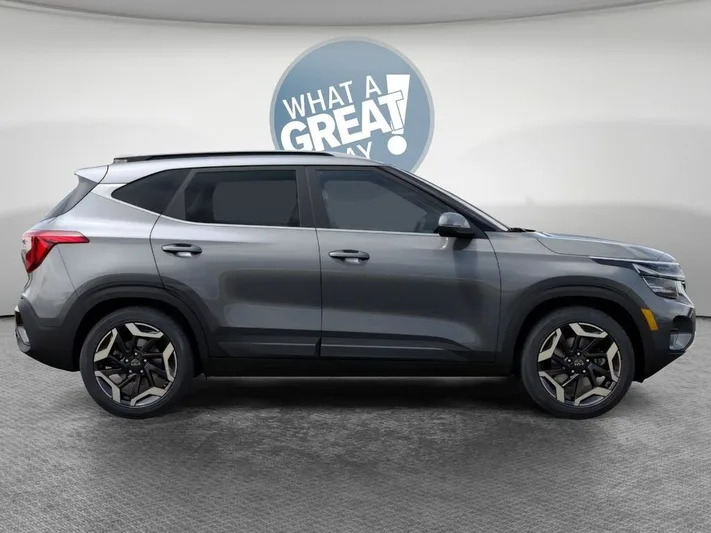 2026 Kia Seltos - view 7