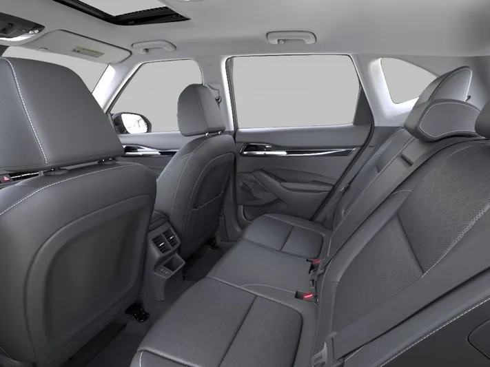 2026 Kia Seltos - view 18