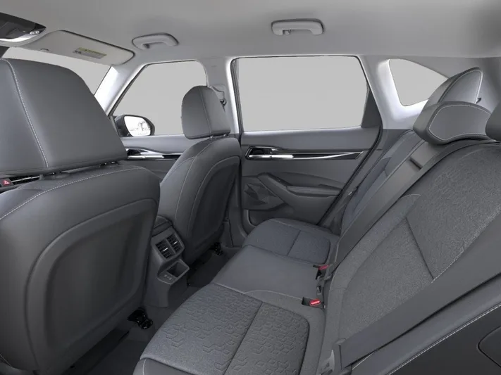 2026 Kia Seltos - view 18