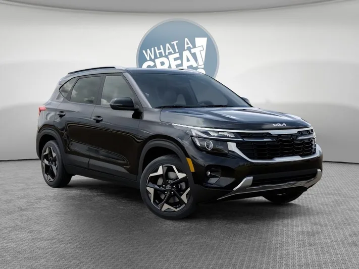 2026 Kia Seltos - view 8