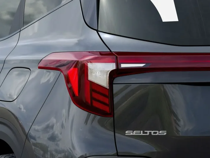 2026 Kia Seltos - view 11
