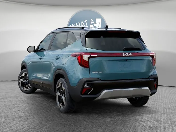 2026 Kia Seltos - view 4