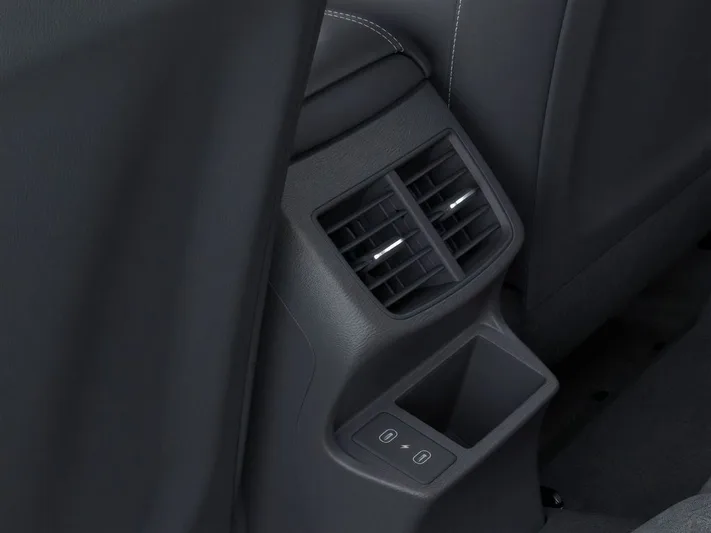 2026 Kia Seltos - view 26