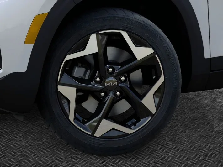 2026 Kia Seltos - view 9