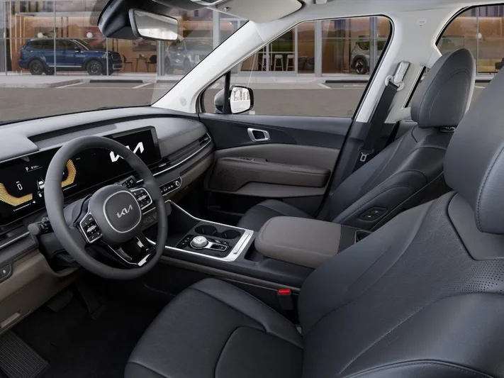 2025 Kia Carnival - view 17