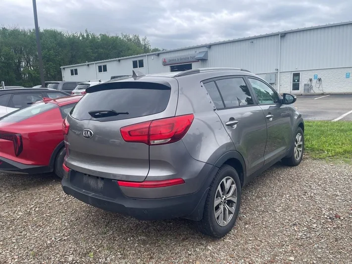 2014 Kia Sportage - view 2