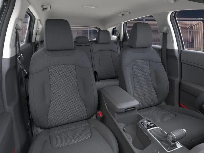 2025 Kia Sportage - view 15