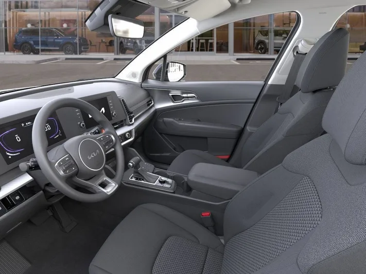 2025 Kia Sportage - view 17