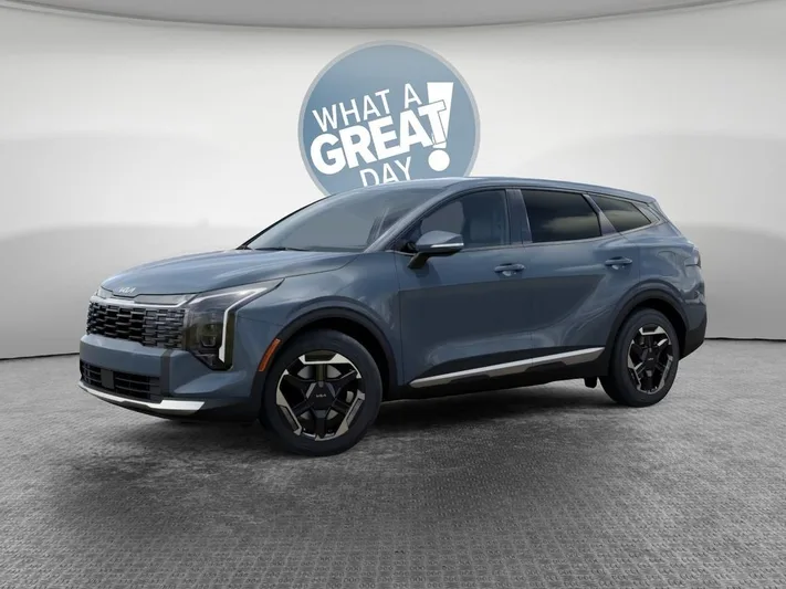 2026 Kia Sportage - view 3