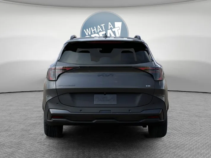 2026 Kia Sportage - view 13