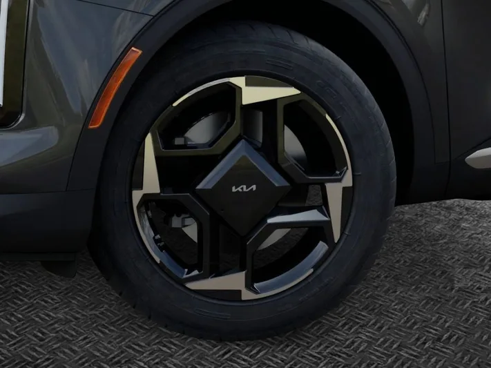 2026 Kia Sportage - view 9