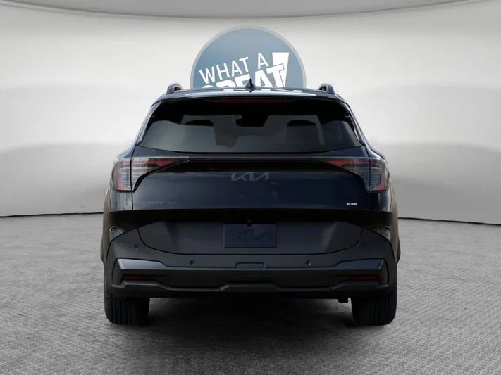 2026 Kia Sportage - view 13