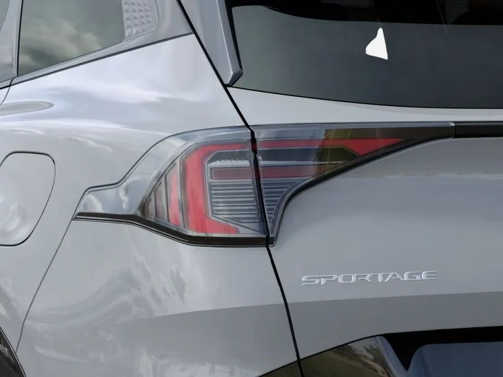 2026 Kia Sportage - view 11