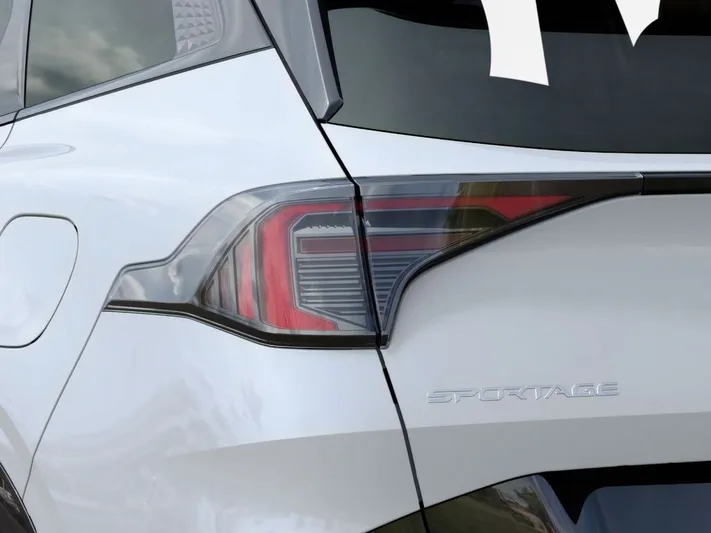 2026 Kia Sportage - view 11