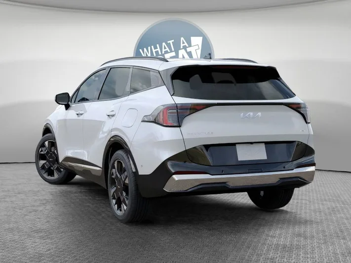 2026 Kia Sportage - view 4