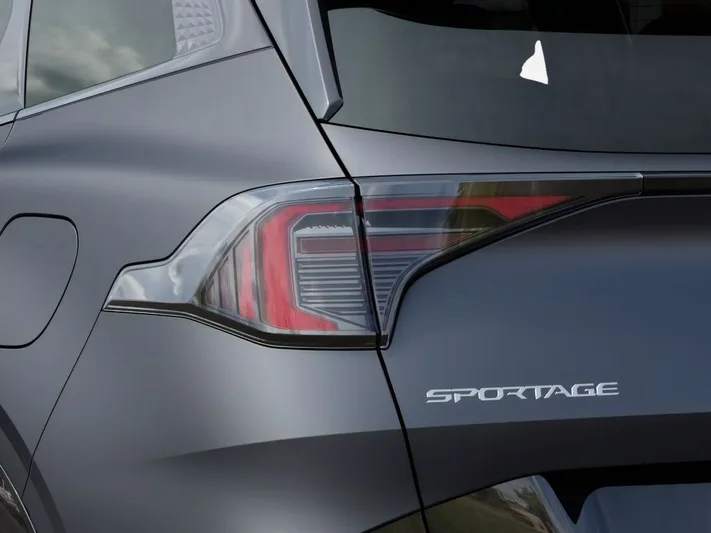 2026 Kia Sportage - view 11