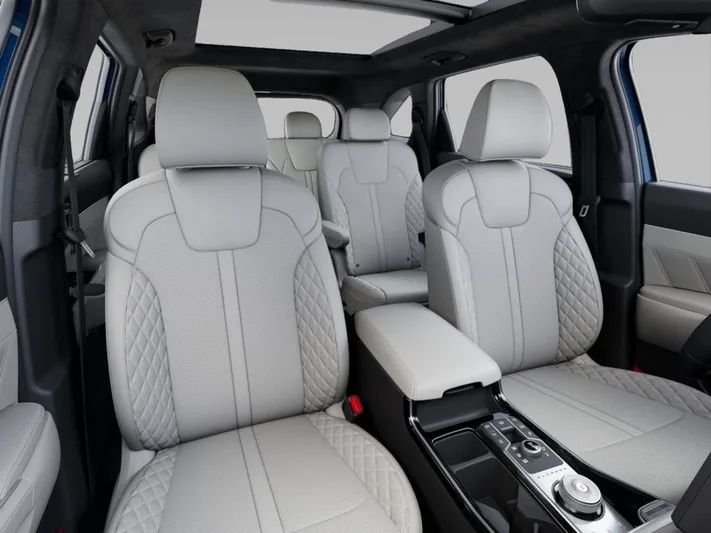 2026 Kia Sorento - view 15