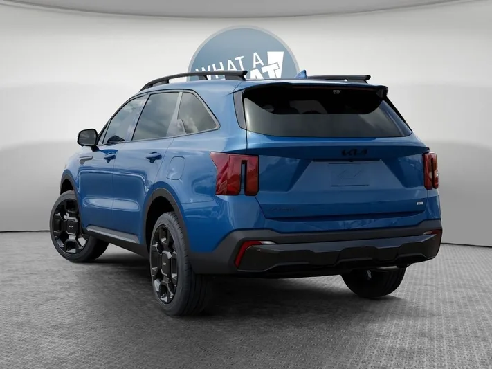 2026 Kia Sorento - view 4