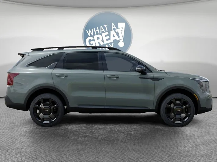 2026 Kia Sorento - view 7