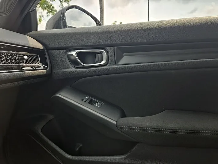 2024 Honda Civic - view 26