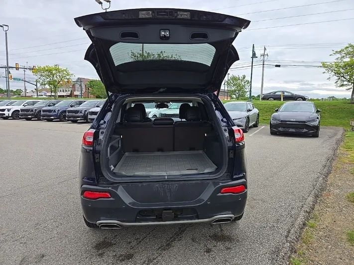 2016 Jeep Cherokee - view 35