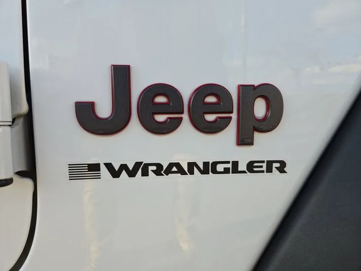 2024 Jeep Wrangler - view 27