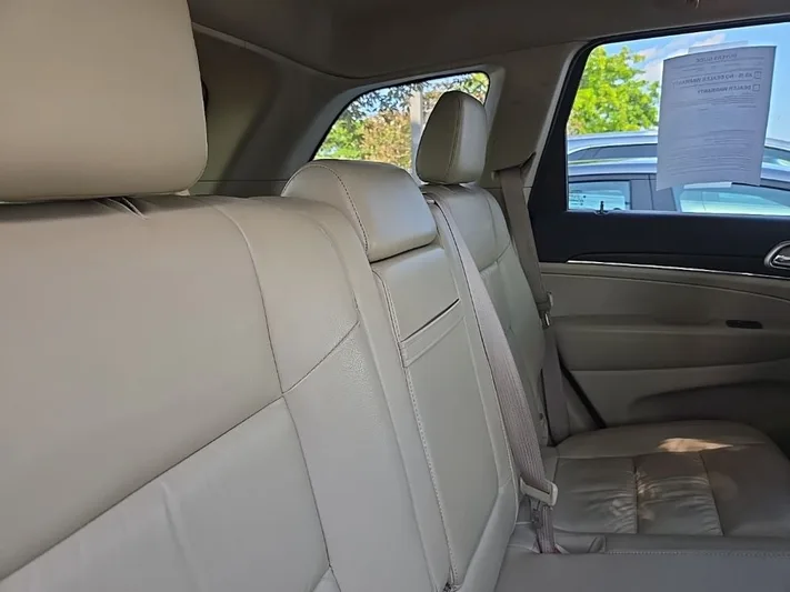 2015 Jeep Grand - view 30