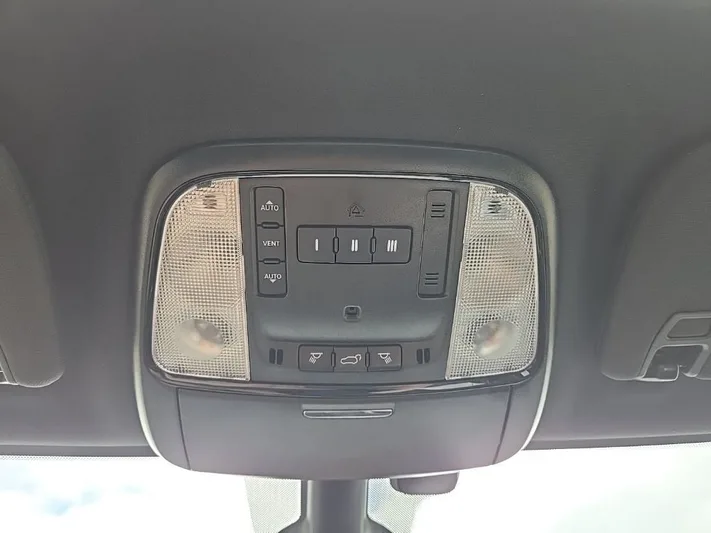 2022 Dodge Durango - view 28