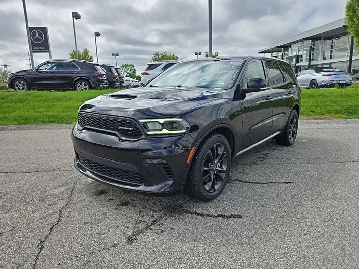 2022 Dodge Durango - view 9