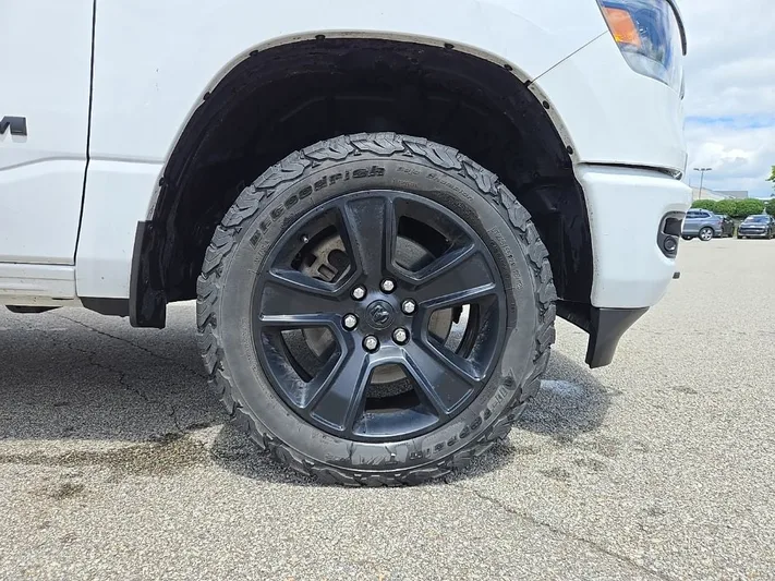 2021 RAM 1500 - view 14