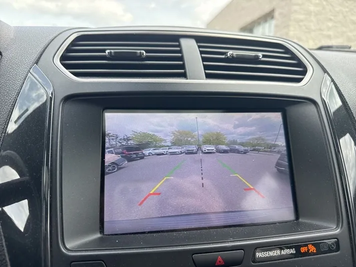 2019 Ford Explorer - view 25