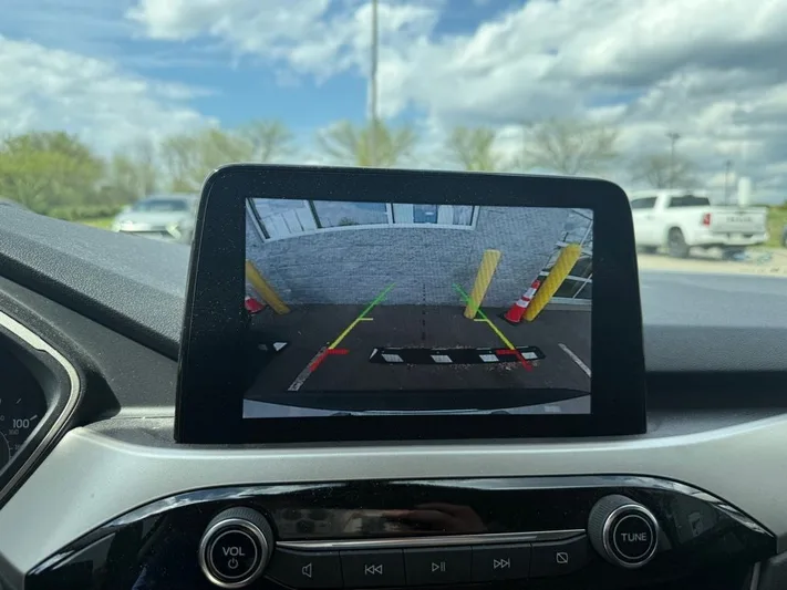 2022 Ford Escape - view 20