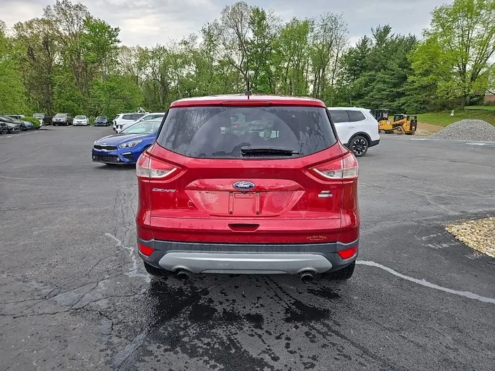2016 Ford Escape - view 4