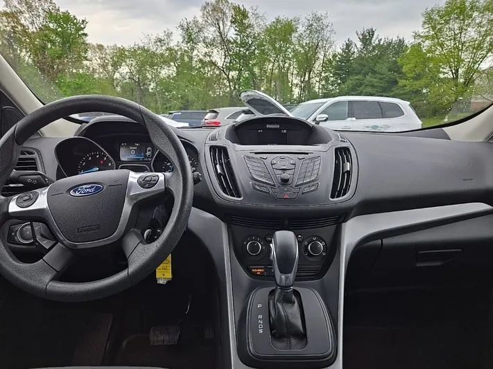 2016 Ford Escape - view 40