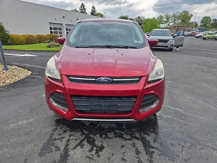 2016 Ford Escape - view 9