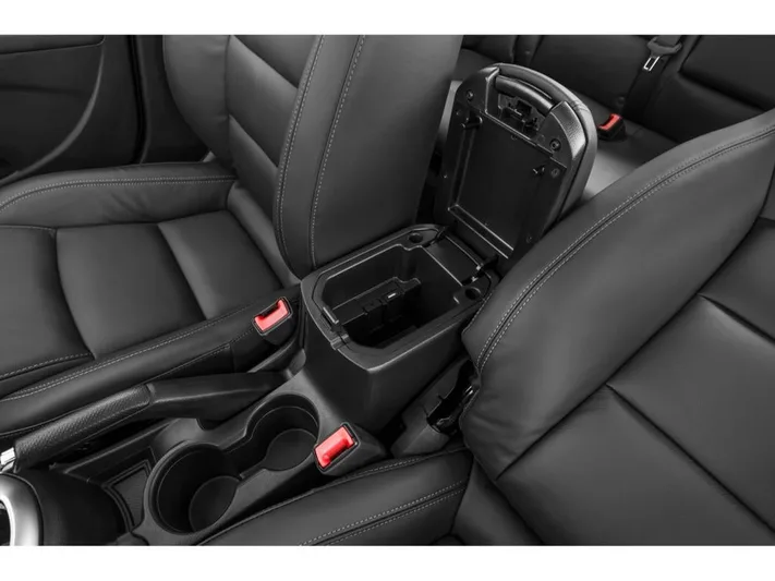 2015 Chevrolet Cruze - view 13
